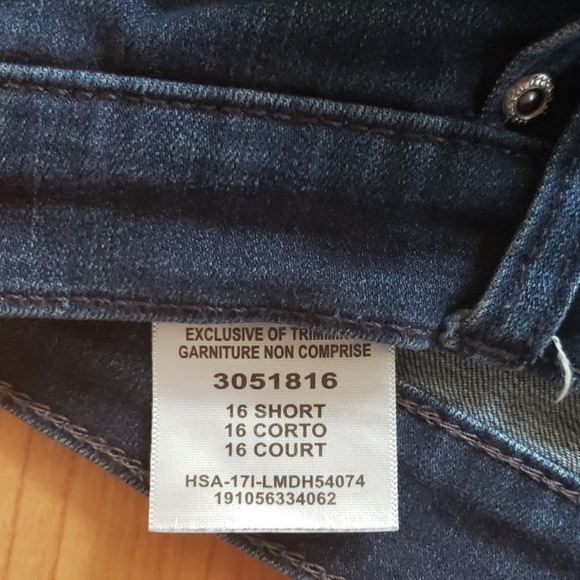 Lee straight leg 16 short jeans - Picture 3 of 8